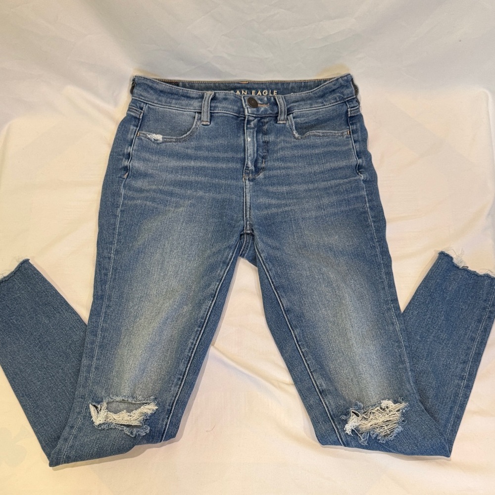 American Eagle Outfitters Women's Blue Ripped Skinny Hi-RiseJegging Jeans